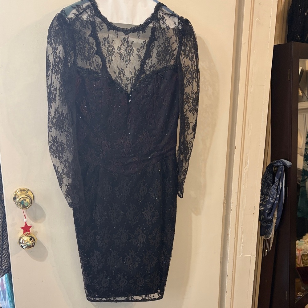 Elegant Black Lace Dress